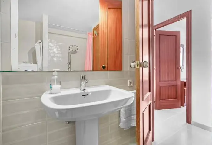 Esmeralda Apartment *