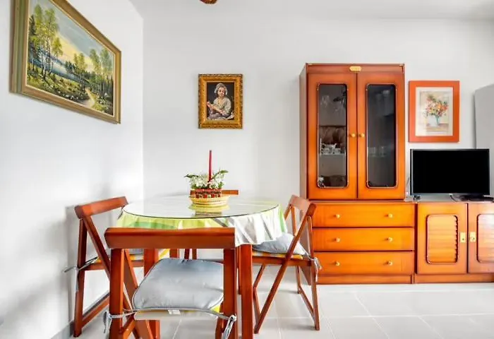 Apartment Esmeralda *